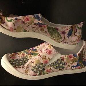 Pink and green Phoenix slip-on sneakers